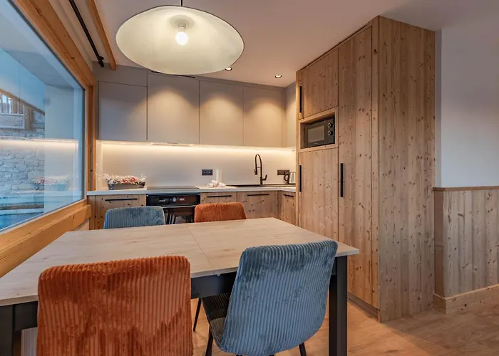 Lejlighed Alpin Renove Proche Pistes Et Commerces - - Fr-1-613a-42 Courchevel